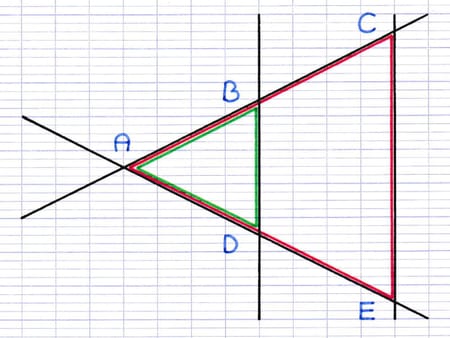 2 triangles en situation de Thalès emboîtée 2 triangles en situation de Thalès emboîtée